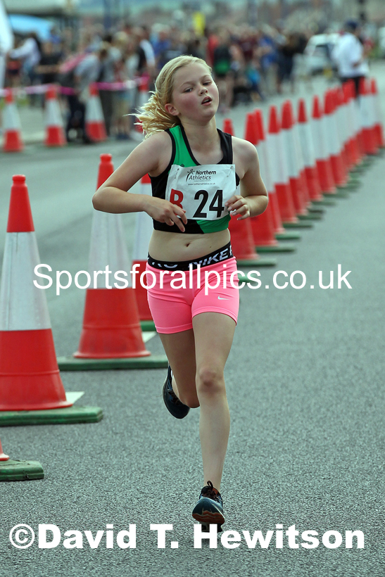 Girls under-13s 2021 Northern 6 and 4 Stage and Young Athletes Road Relays, Redcar. Photo: David T. Hewitson/Sports for All Pics